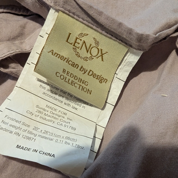Pair of Lenox bloom standard shams - Picture 4 of 10